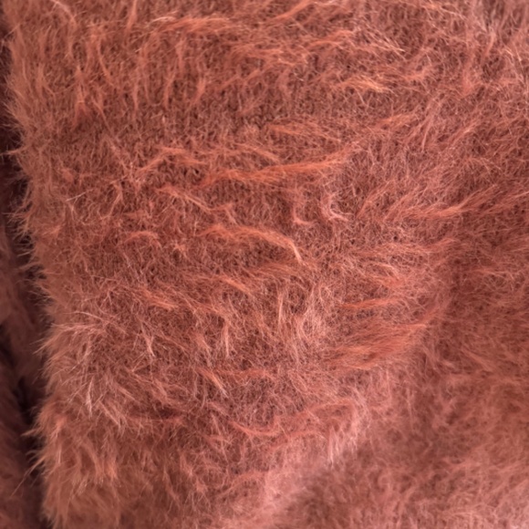 London Kaye - Fluffy Sweather - Brown Pink - Picture 3 of 5